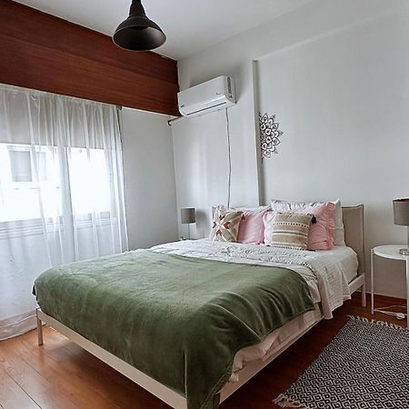 Comfortable Engomi Apartment Nikosia Bagian luar foto